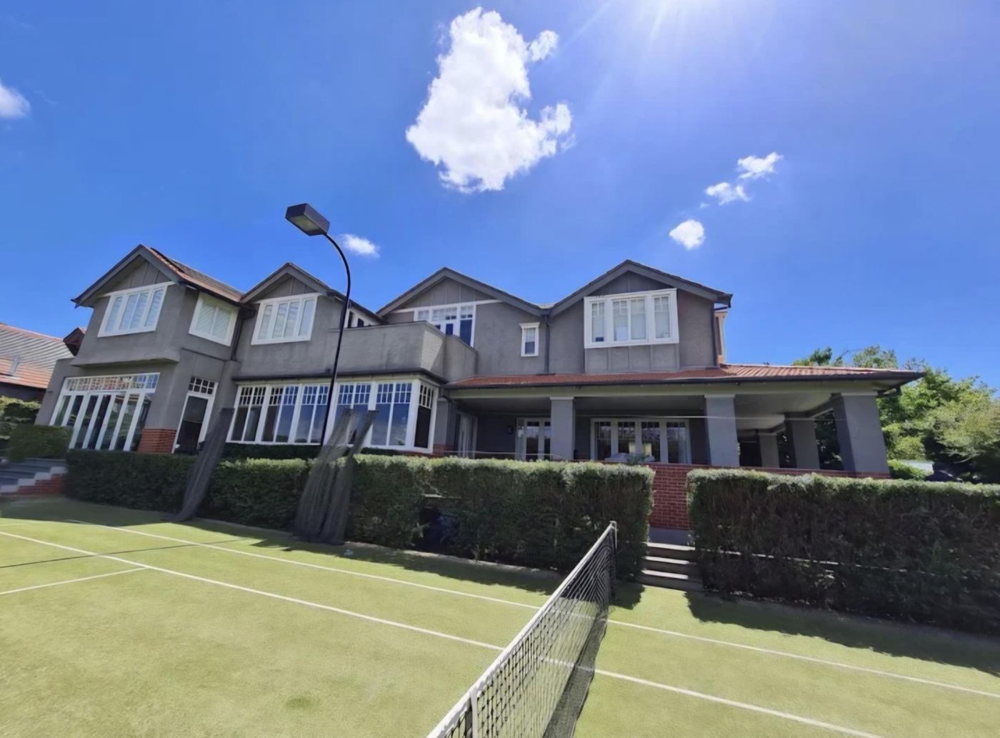 South-eastern-suburbs home exterior, Glen Iris